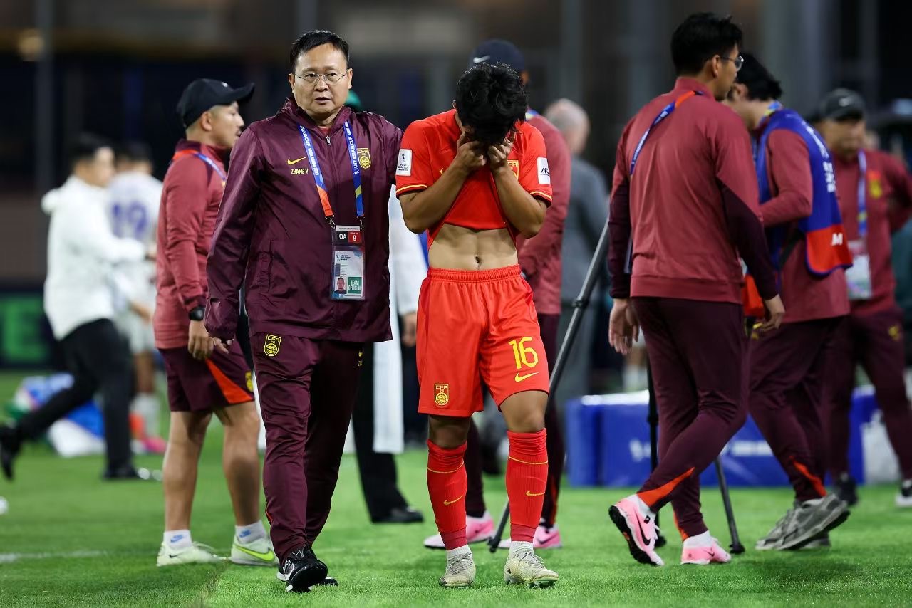 亚洲赛场上,中国足球队披荆斩棘的简单介绍 亚洲赛场上,中国足球队披荆斩棘的简单介绍