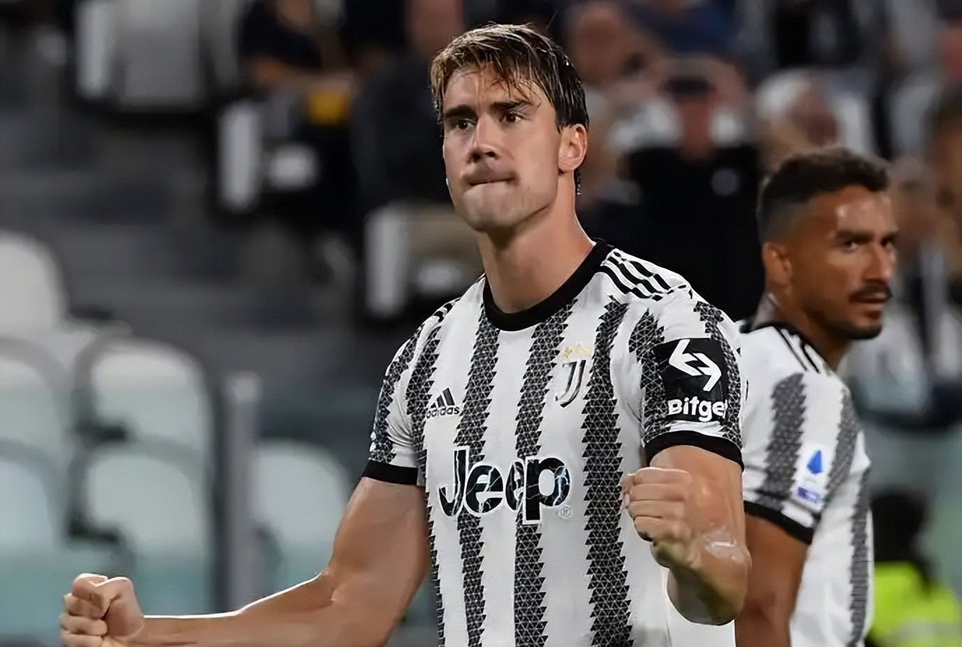 热那亚重返保级区间，连胜迎来重大突破的简单介绍