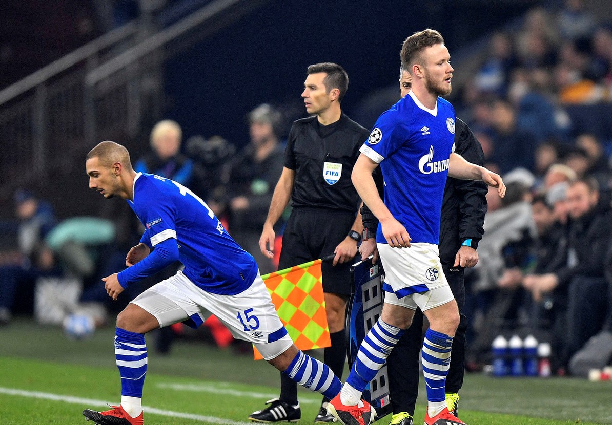 开云足球直播-波鸿连胜收获三分，强势登顶德乙联赛榜首