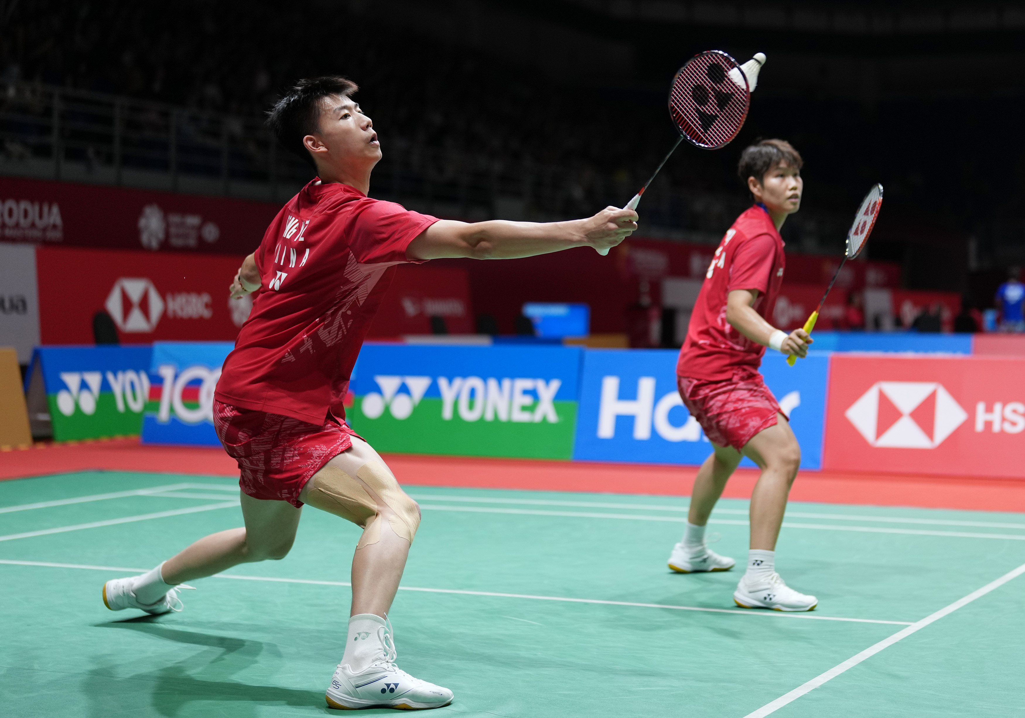 包含中国羽毛球队力克马来西亚羽毛球队，马琳爆发神勇的词条