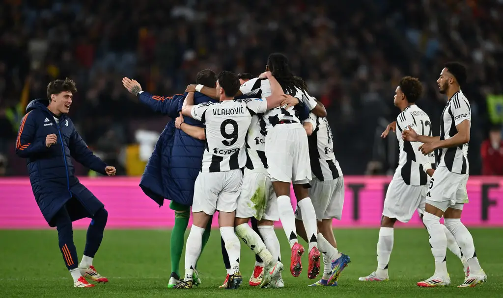 包含皇马险胜里昂，加维状态火热的词条