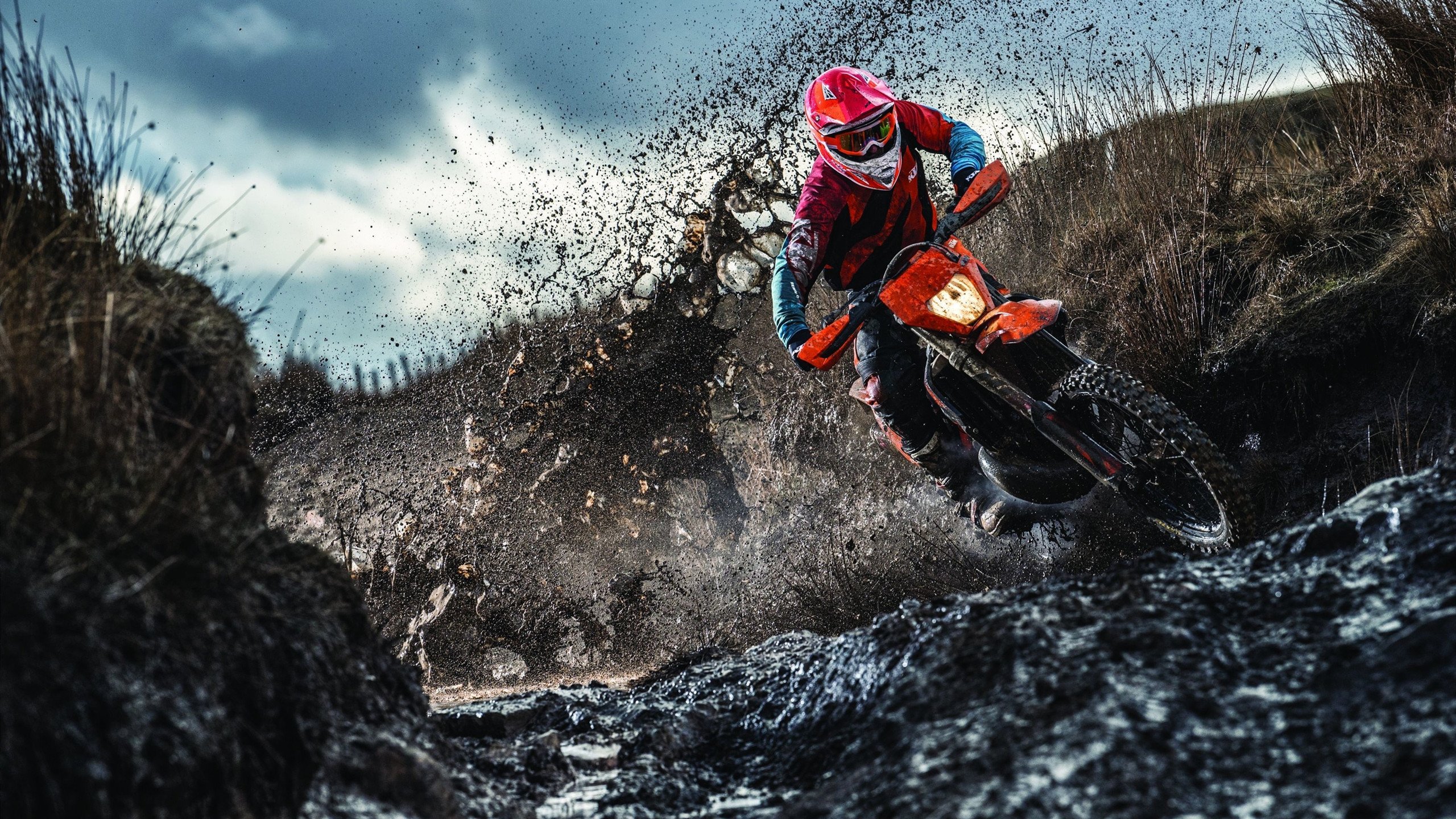 北欧神话破灭之夜,土耳其逆转瑞典,苏亚雷斯统治全场的战术启示